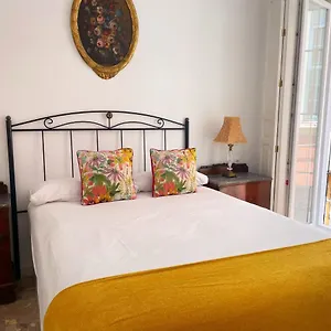 Eva Recommends Marchena , Siviglia Spagna