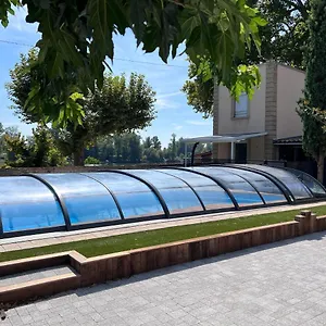 gite-de-la-tour.hotels-rhonealpes.com/