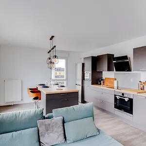 le-cedre-bel-appartement-avec-parking.inbrittany.com/